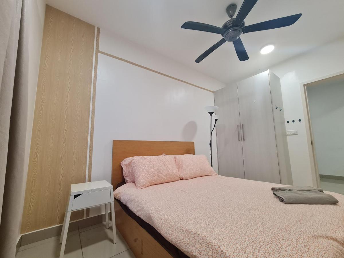 Lovely 3-Bedroom Serviced Apartment @ Cyberjaya Exterior foto